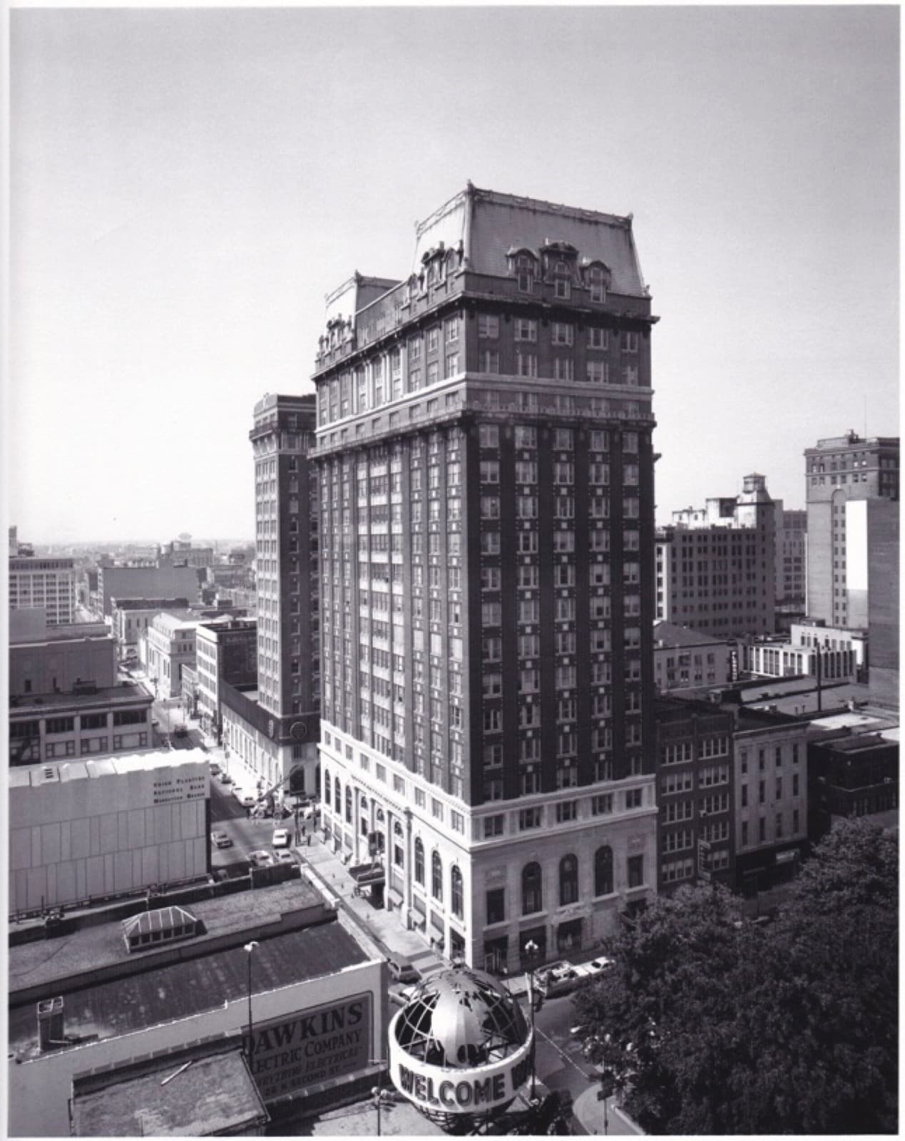 A restored downtown Memphis loft building