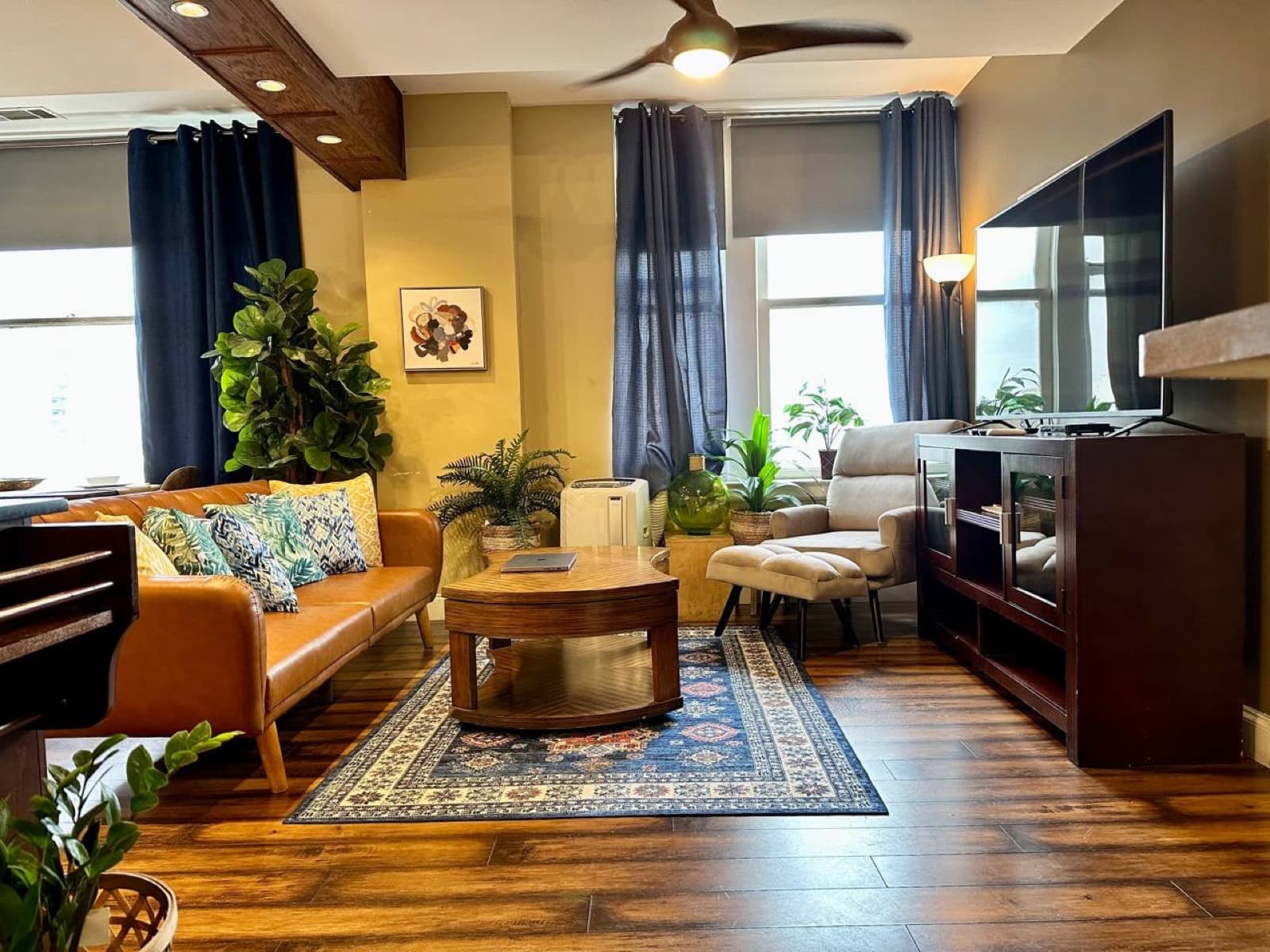 Modern 1BR at The Lorraine at The Lorraine, unit 102